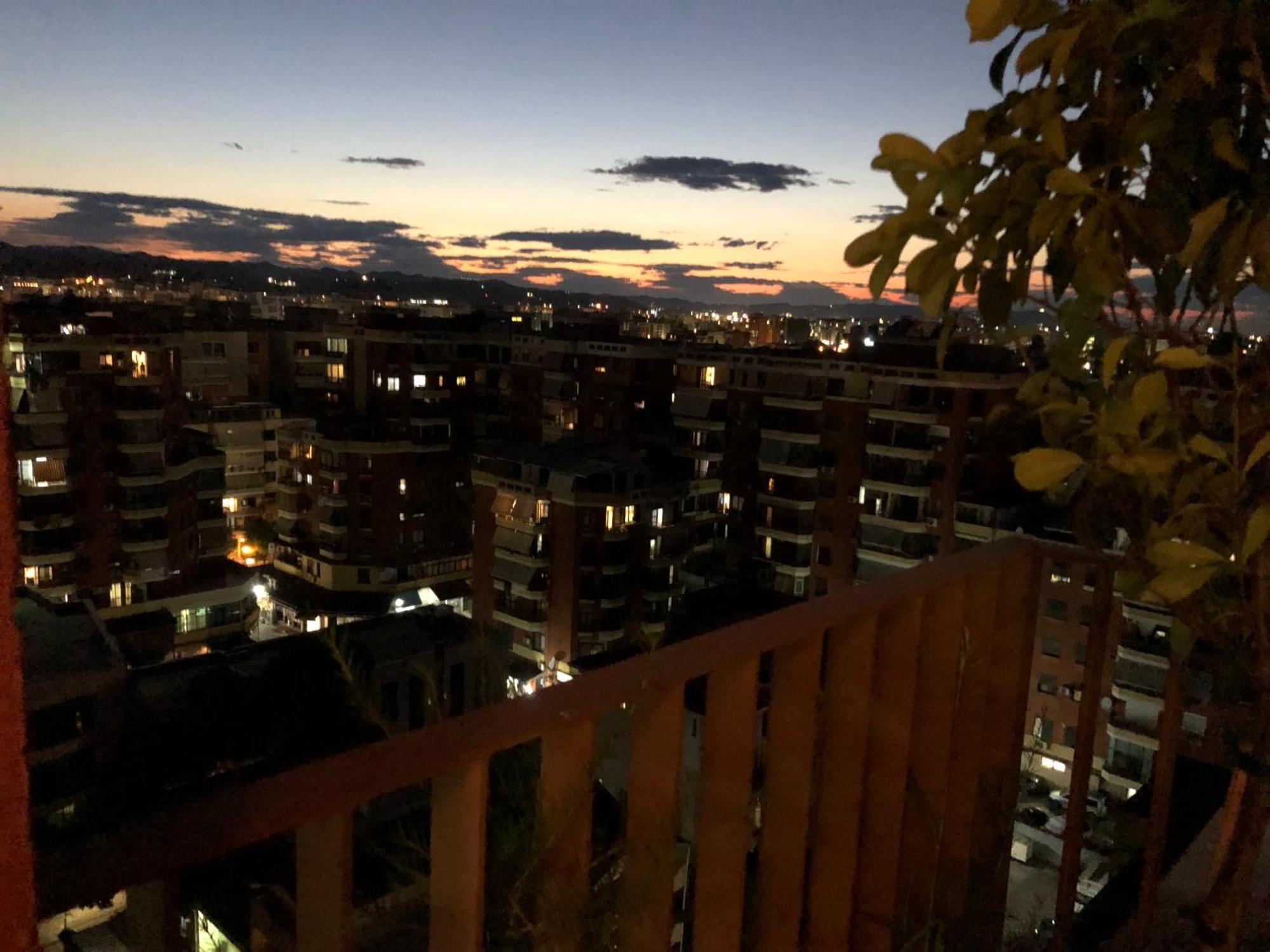 Garden Building Luxury Apartment Тирана Екстер'єр фото